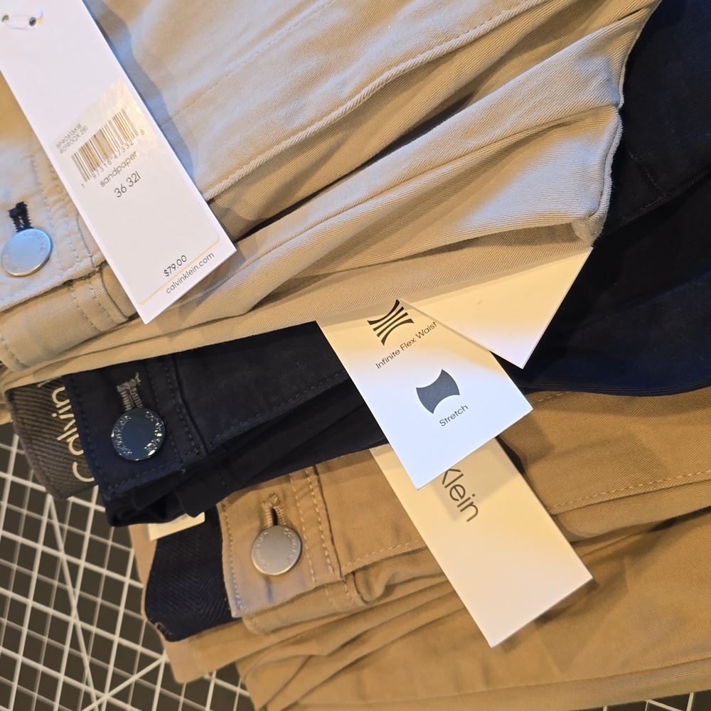 NWT Calvin Klein 36x32 Slim Fit Infinite Flex Waistband Trio - Picture 16 of 16